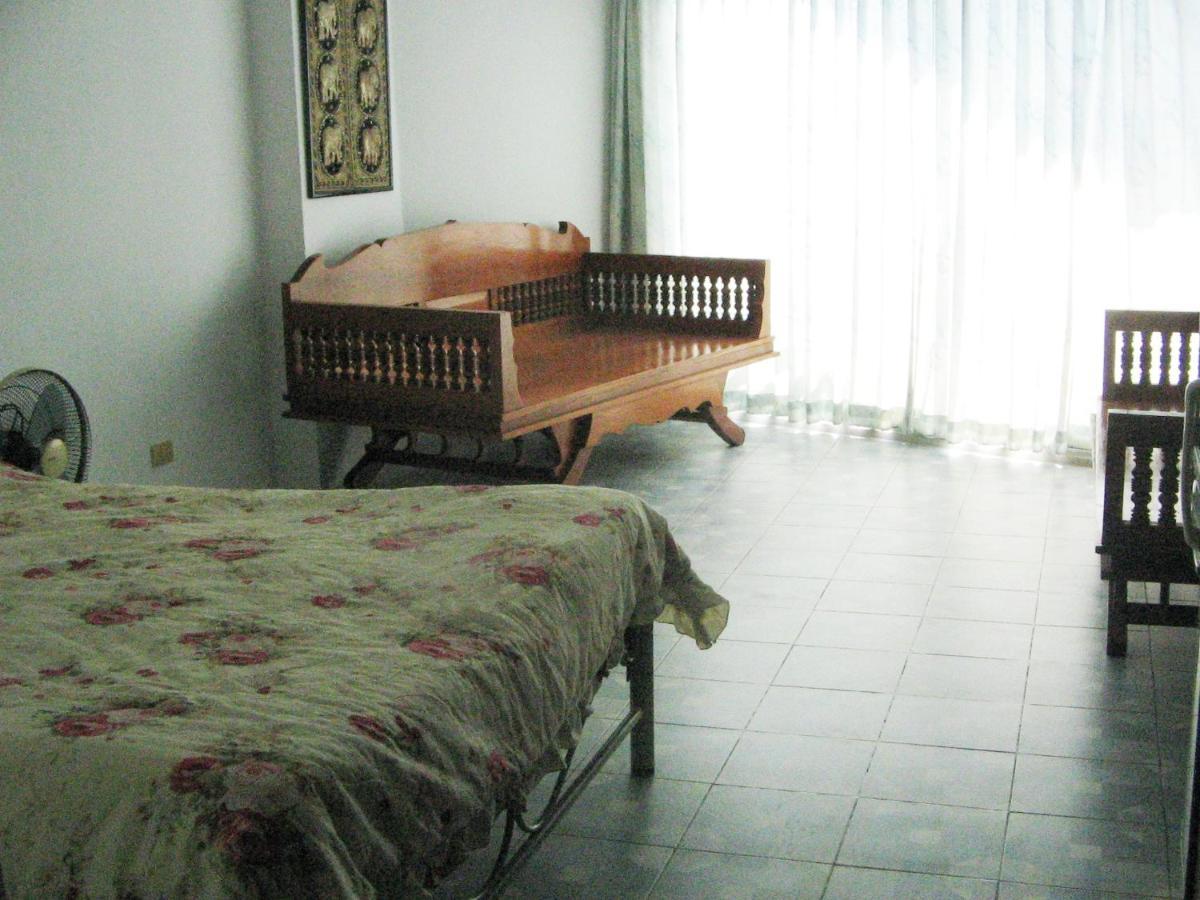 View Talay Condo #1 = Jomtien Call Me +66-8-68409-206 Pattaya Exterior foto